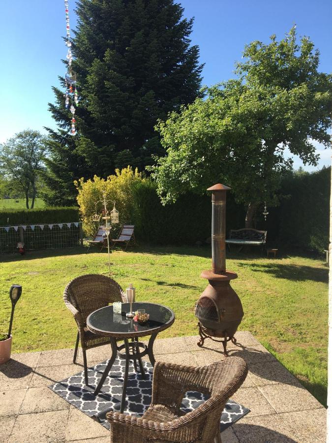 Maison Blanche De Hudson Cussac  Buitenkant foto