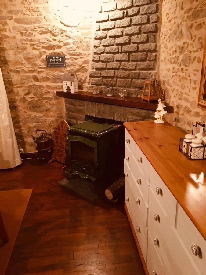 Maison Blanche De Hudson Cussac  Buitenkant foto
