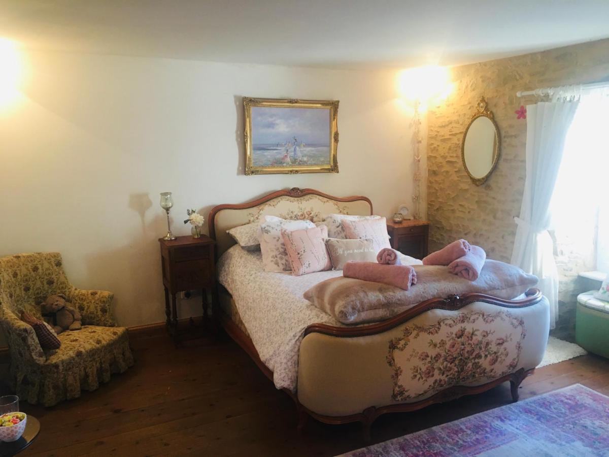 Maison Blanche De Hudson Cussac  Buitenkant foto